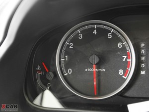 2010款2.0L 自动豪华版 中控区