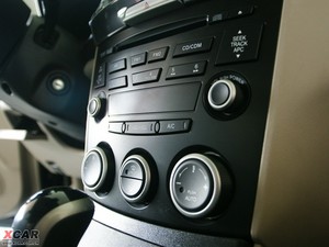 2010款2.0L 自动豪华版 中控区