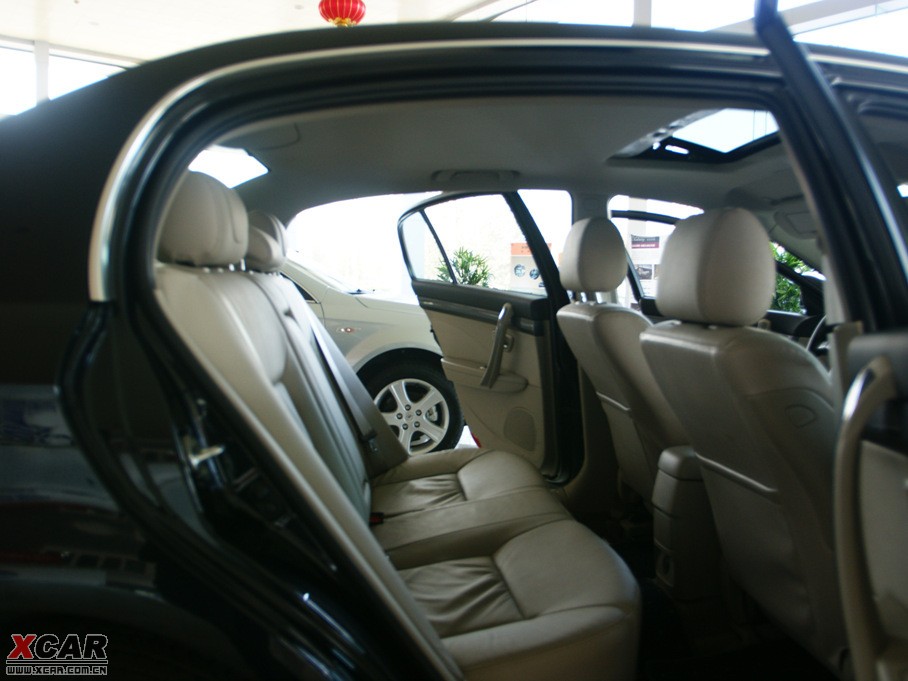 2010vB70 2.0L ԄӺA