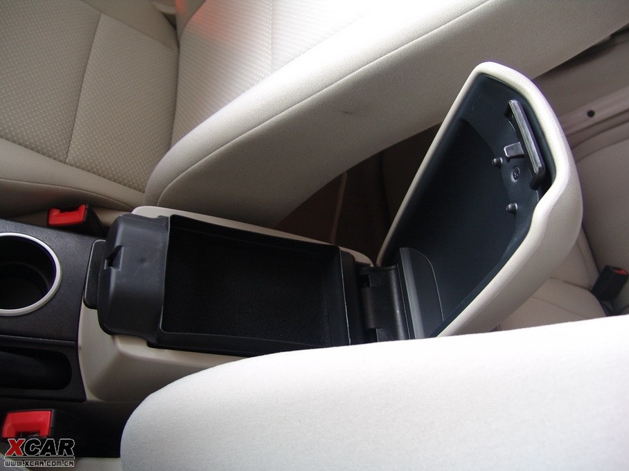 2010vB70 2.0L քӾӢ