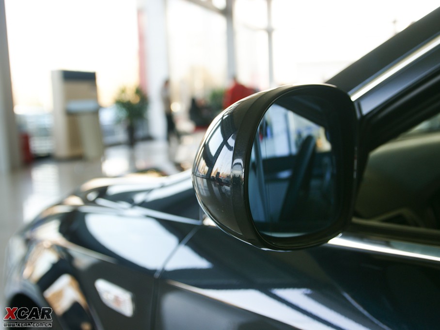 2010vB70 2.0L ԄӺA