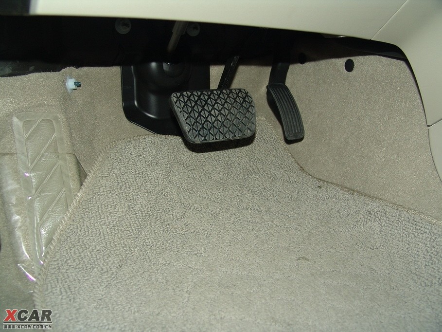 2010vB70 2.0L ԄӺA