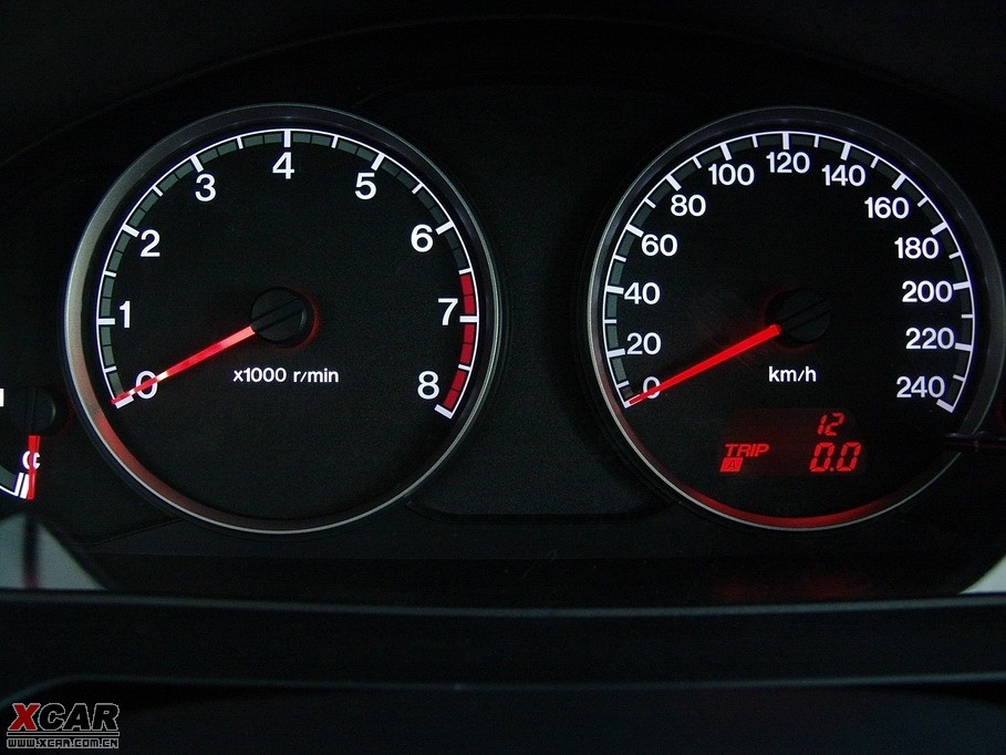 2010vB70 2.0L քӾӢ