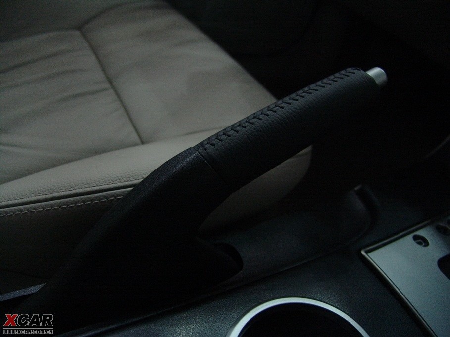 2010vB70 2.0L ԄӺA