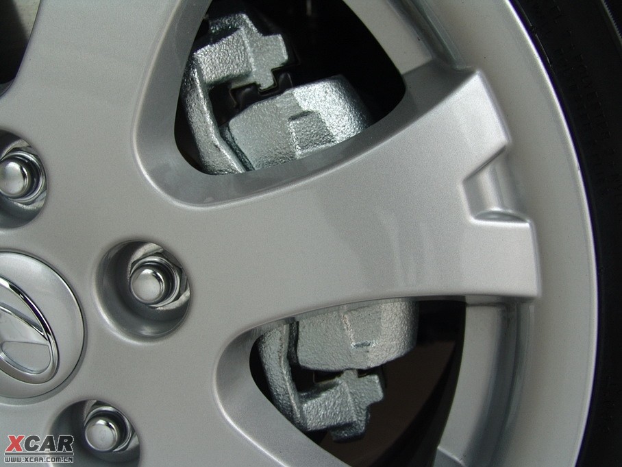 2010vB70 2.0L քӾӢ