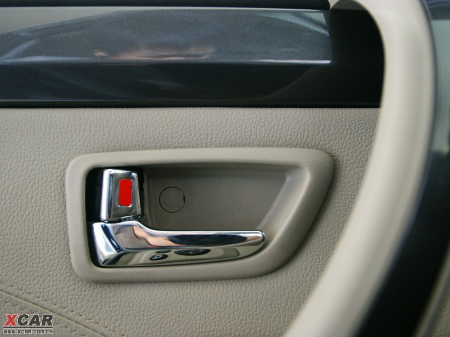 2010vB70 2.0L ԄӺA