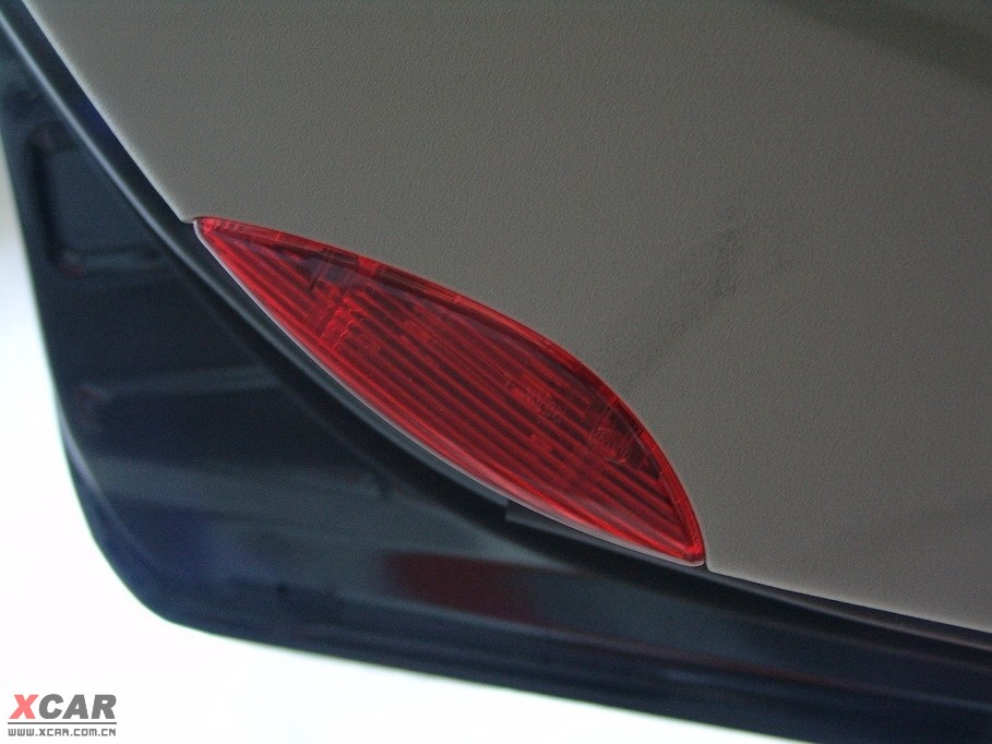 2010vB70 2.0L ԄӺA