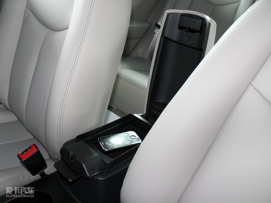 2011vB50 1.6L Ԅ(dng)F