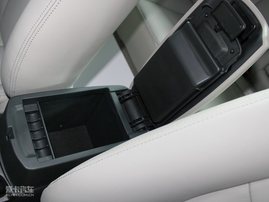 2011vB50 1.6L Ԅ(dng)F