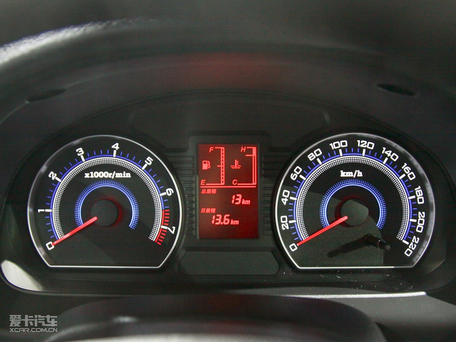 2011��vB50 1.6L �ք����F��