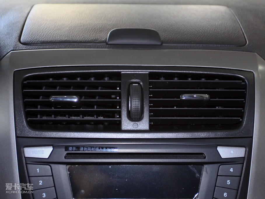 2011��vB50 1.6L �Ԅ�(d��ng)���m��