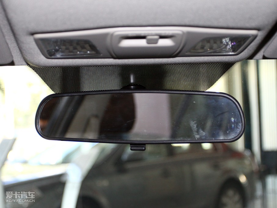 2011vB50 1.6L Ԅm