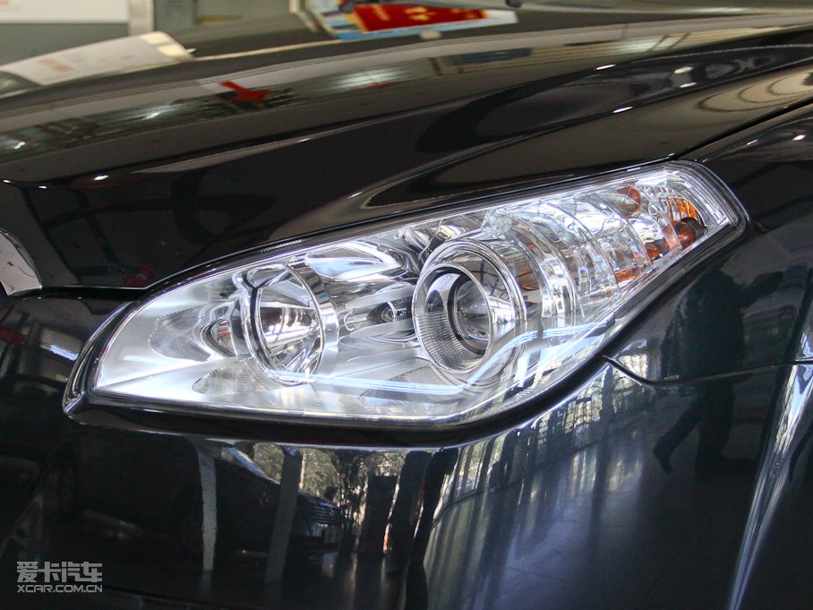 2011vB50 1.6L Ԅm