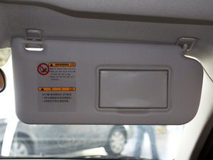 2011款1.6L 自动舒适版 空间座椅