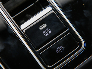 2020L(fng)˰ 1.5T CVTҫ v܇Ƅ(dng)