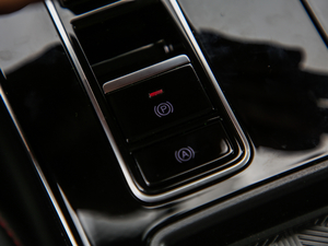 2020L(fng)˰ 1.5T CVTҫ v܇Ƅ(dng)