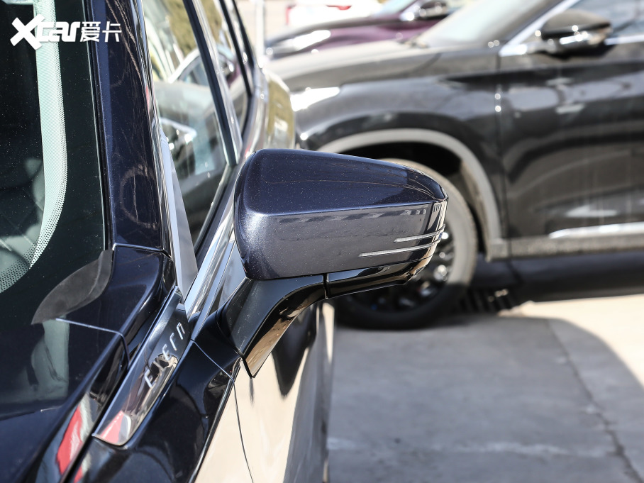 2021;?jin)?390T (q)