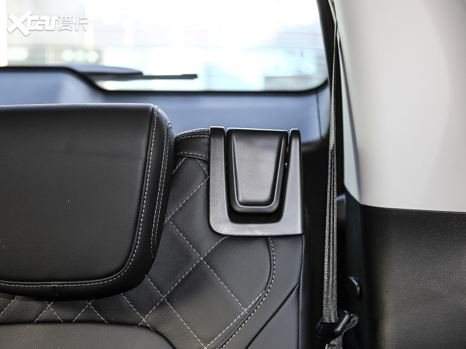 2021;?jin)?390T (q)