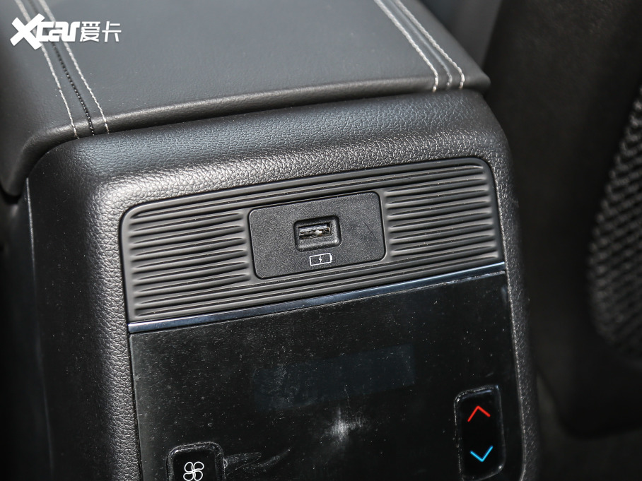 2021;?jin)?390T (q)