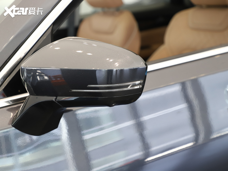 2021;?jin)?390T (q)