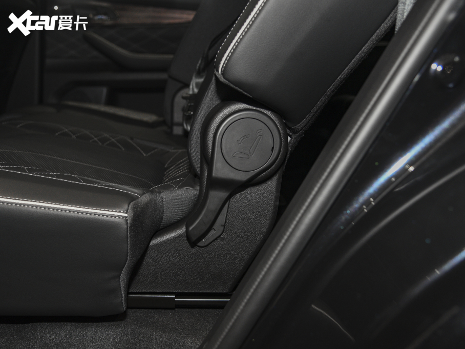 2021;?jin)?390T (q)Lm(x)