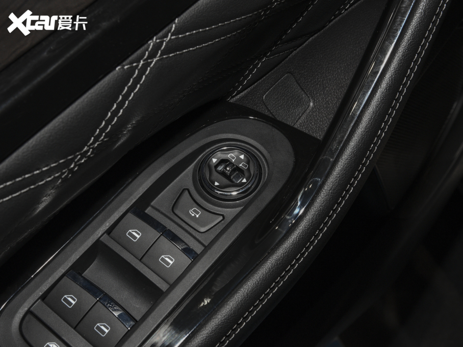 2021; 390T (q)Lm(x)