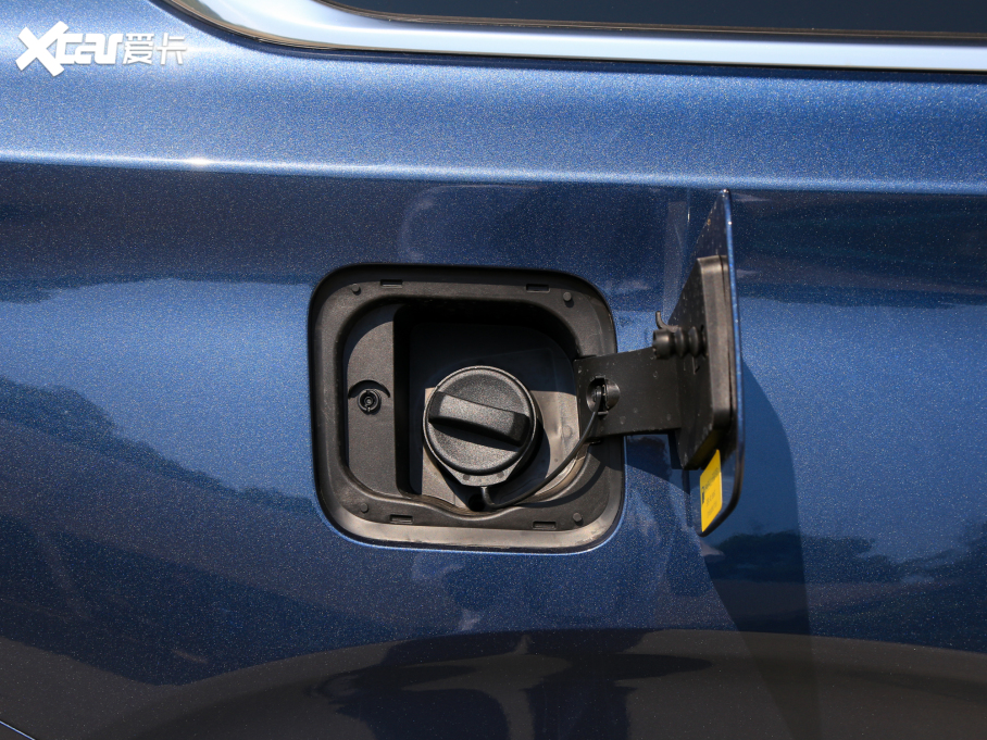 2021; 400T (q)Pro 7