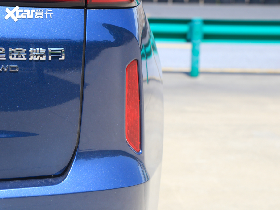 2021; 400T (q)Pro 7