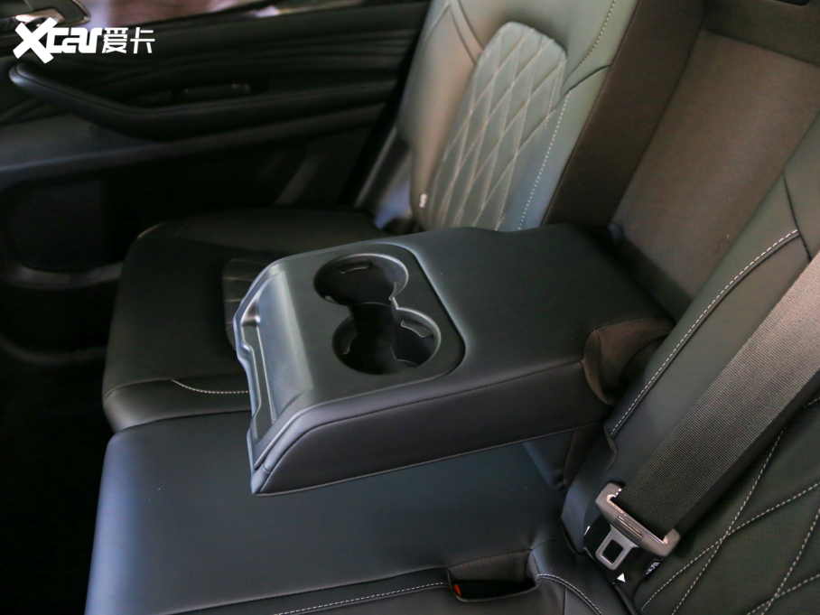 2021; 400T (q)Pro 7