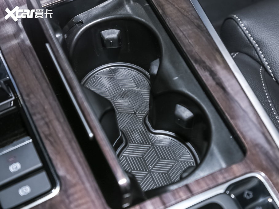 2021; 400T (q)ҫPro 7