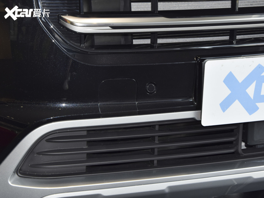 2021; 390T (q)Lm(x)