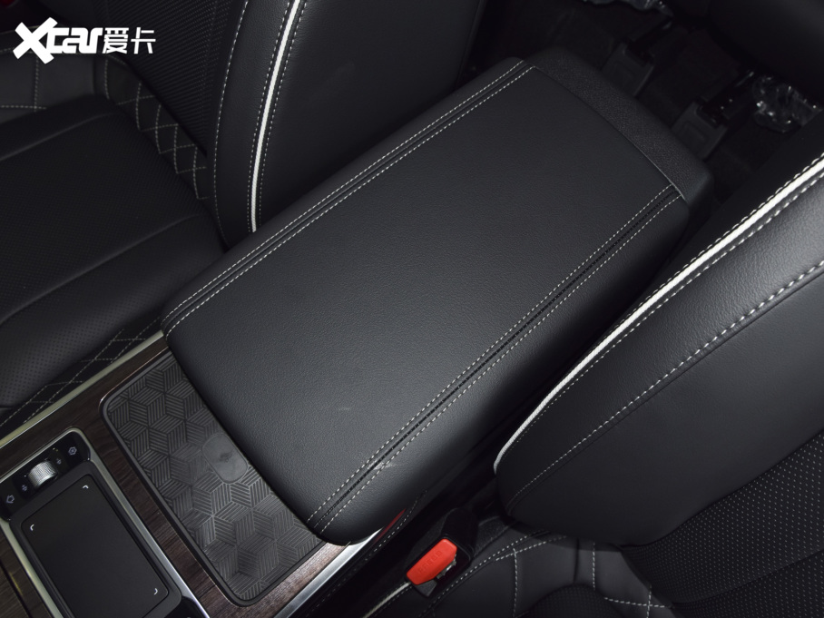 2021;?jin)?390T (q)Lm(x)