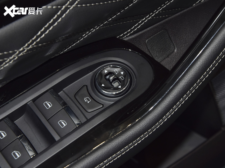 2021; 390T (q)Lm(x)