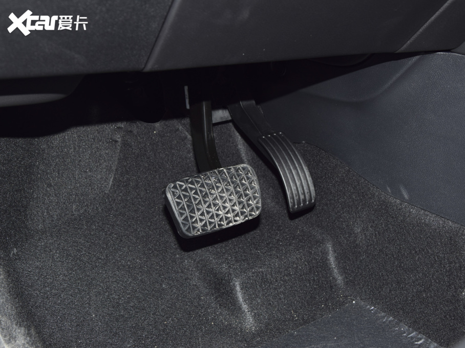 2021; 390T (q)Lm(x)