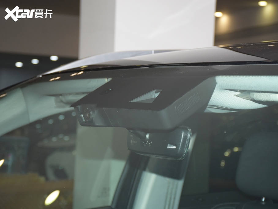 2021; 400T (q)Pro 7