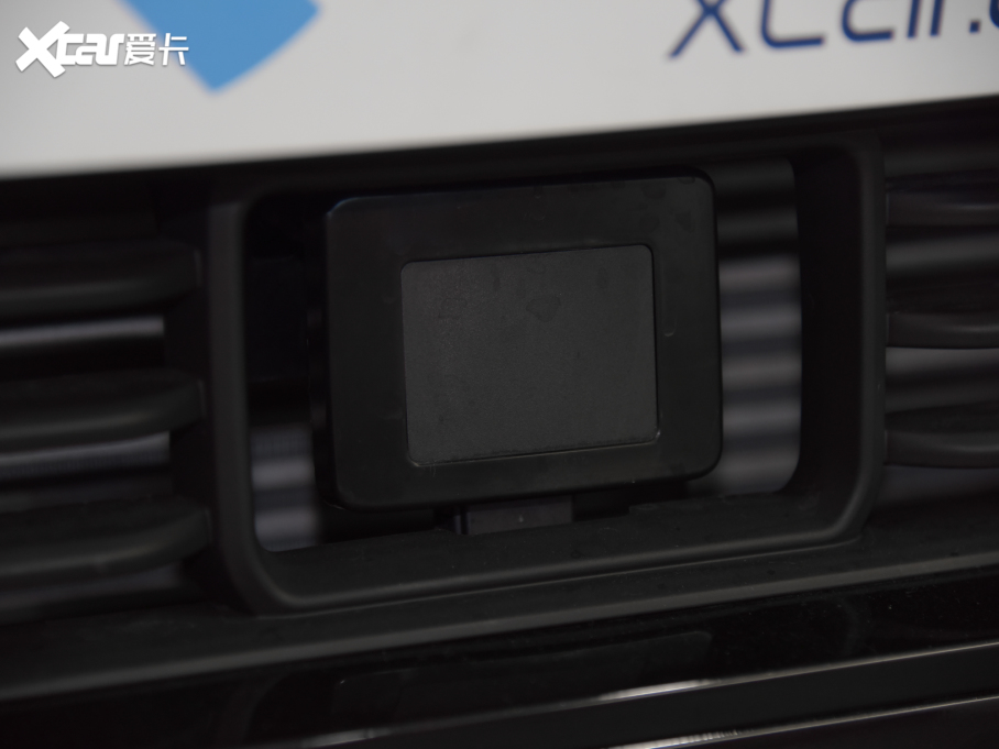 2021; 400T (q)ҫPro 7