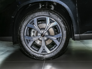 2021400T ҫPro 7 ݆Ȧ