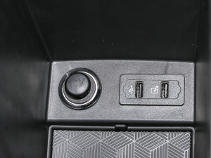 2021400T (q)ҫPro 7 g