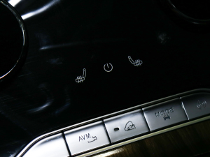 2021400T (q)ҫPro 7 g