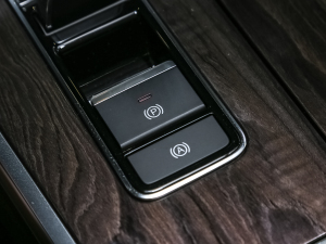 2021400T (q)ҫPro 7 v܇Ƅ