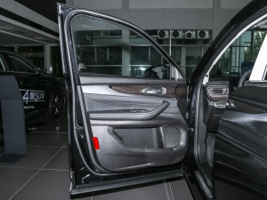 2021400T (q)ҫPro 7 {λ܇T