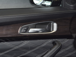 2021390T (q)Lm(x) п؅^(q)