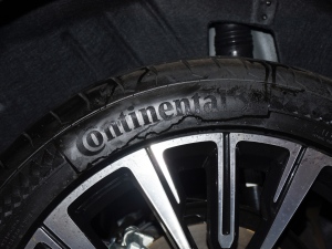 2021400T Pro 7 ݆̥Ʒ