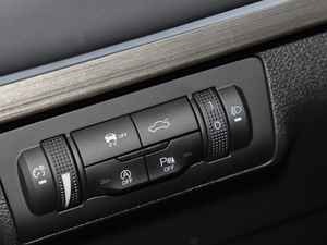 20211.6T (q) п؅^(q)