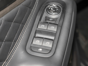 2021400T (q) п؅^(q)