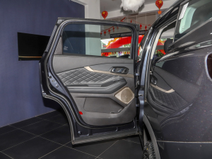 2021400T (q) п؅^(q)