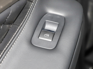 2021400T (q) п؅^(q)