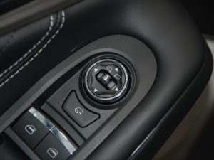 2021400T (q)PRO п؅^(q)