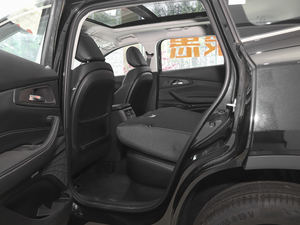 2020款TX 1.6T 两驱星尚版 后排座椅放倒