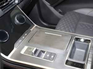 20211.6T 򌳬3̖ п؅^